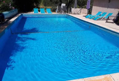 Maison avec piscine et vue