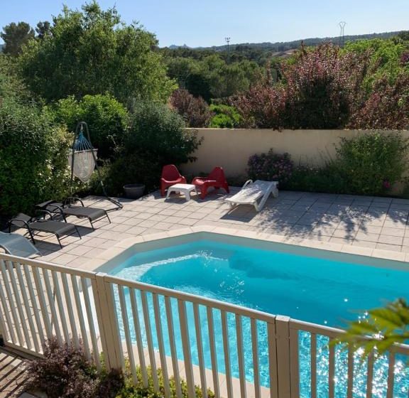 Le Rez de Jardin de SoPat_Fuveau