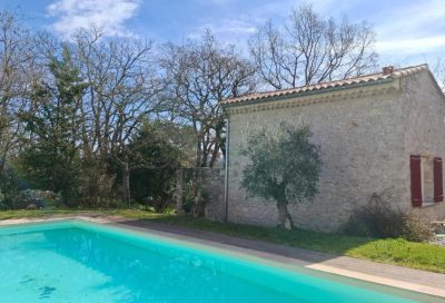 Mazet provençal sous les chênes_Fuveau