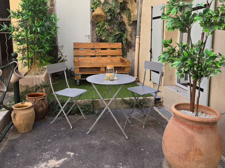 T2 DE CHARME EN VILLE PROVENÇALE_Fuveau